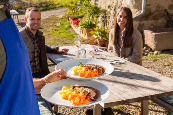 geniet van een romantische vakantie bij Roter Hahn in Zuid-Tirol - diner