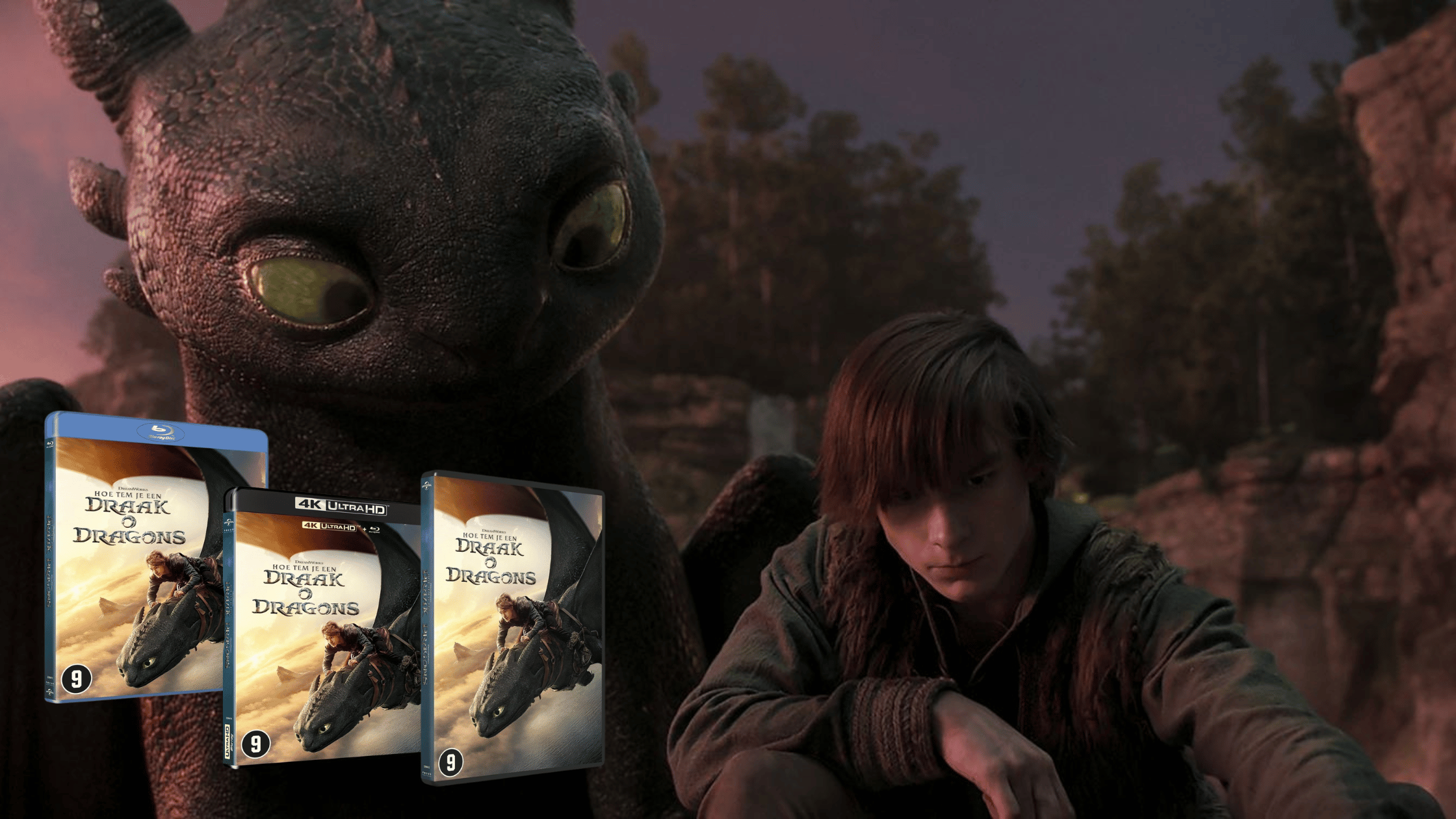Hiccup en Toothless vliegen over de fjorden in How to Train Your Dragon, nu verkrijgbaar op 4K Ultra HD, Blu-ray en DVD
