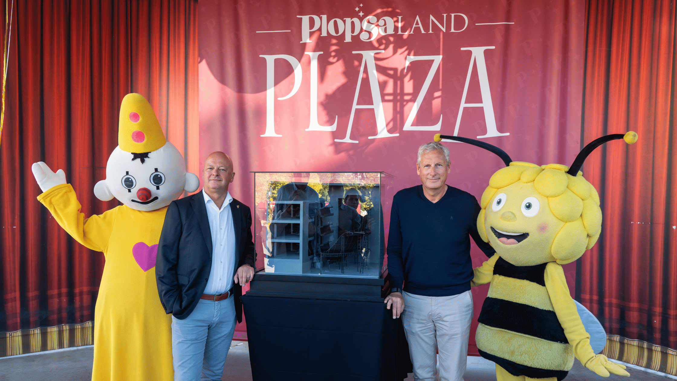 Plopsaland Plaza Vliegende Cinema
