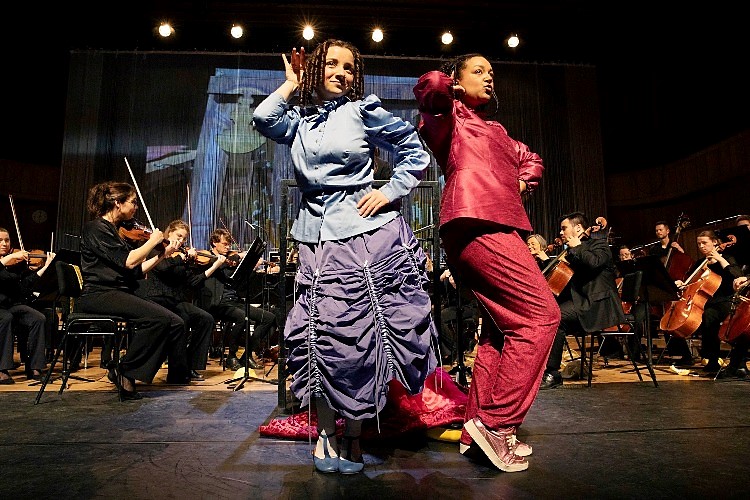 Fanny & Nannerl Take Over!