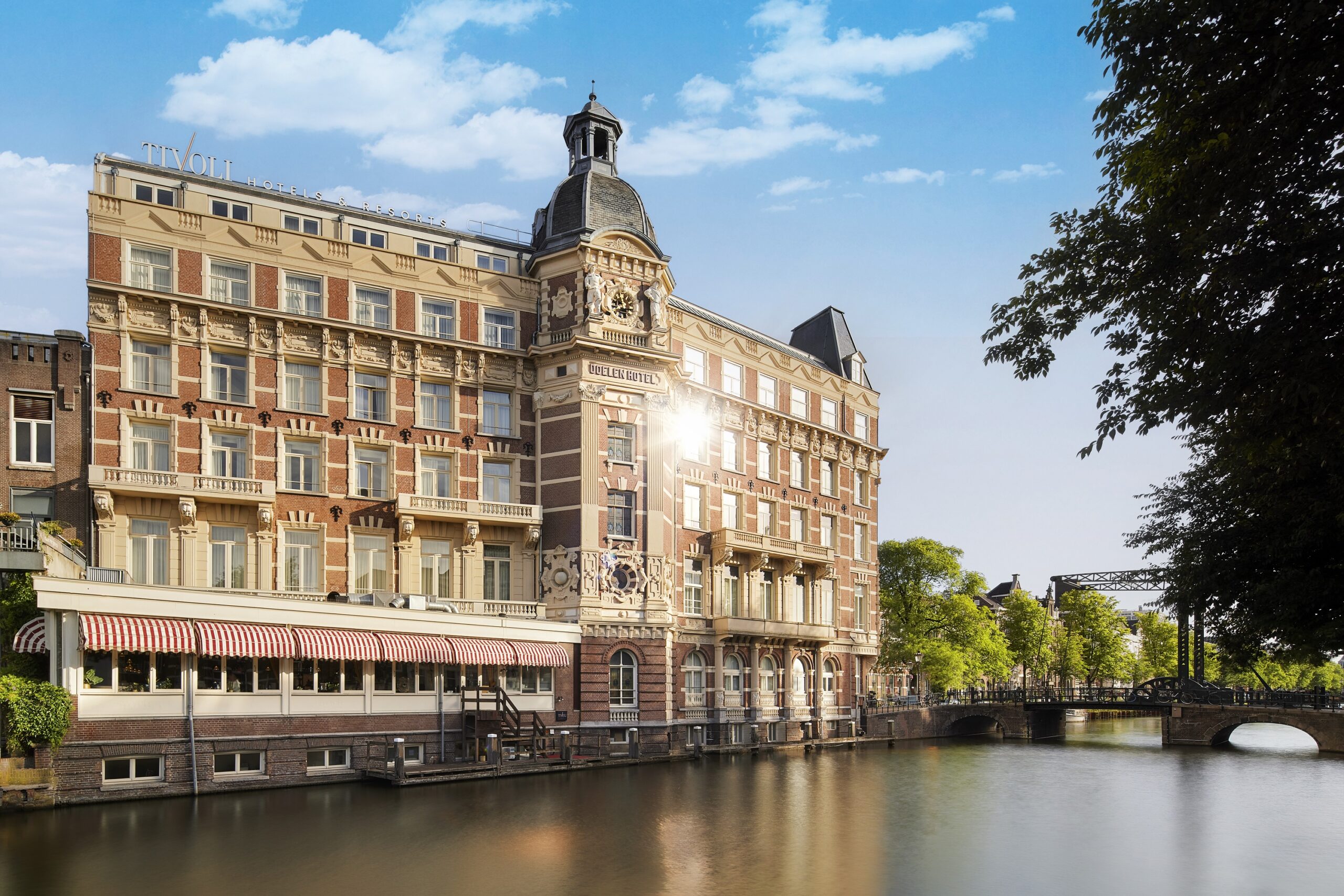 Koningsdag vieren in Amsterdam en Eindhoven met ontbijt, hapjes en rooftopfeest