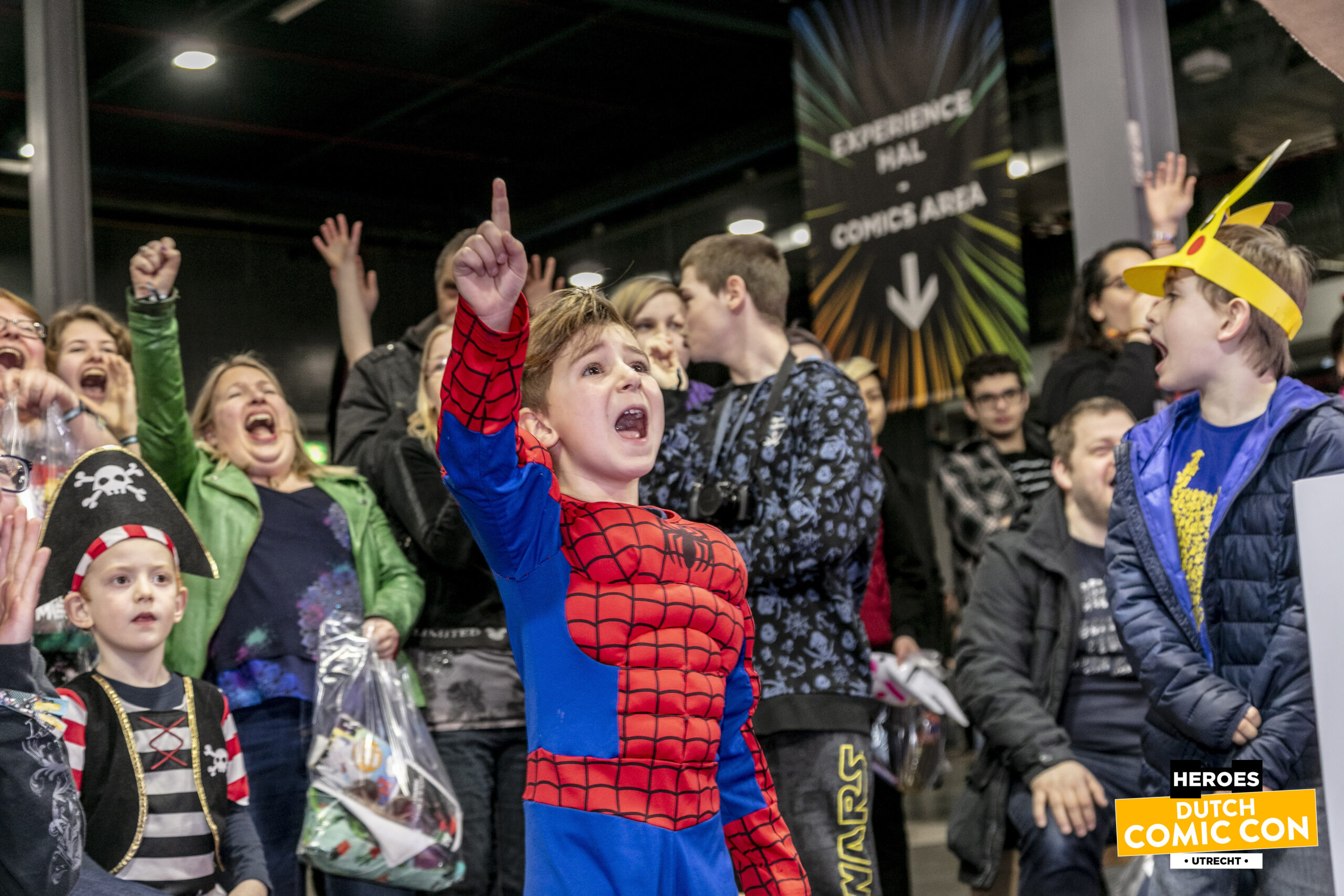 Bezoekers in cosplay tijdens Heroes Dutch Comic Con in de Jaarbeurs Utrecht