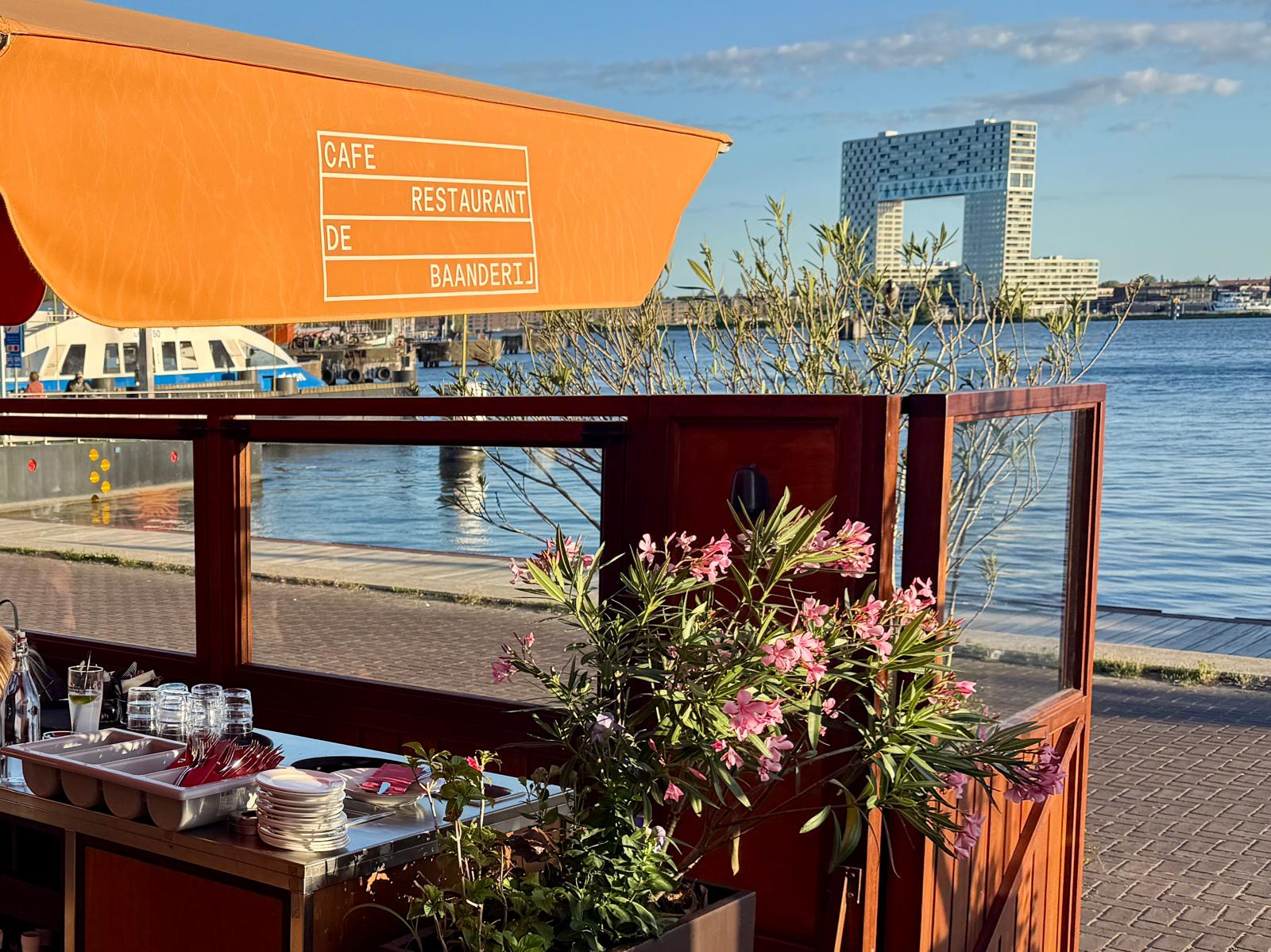De Baanderij Amsterdam op de NDSM-werf aan het IJ