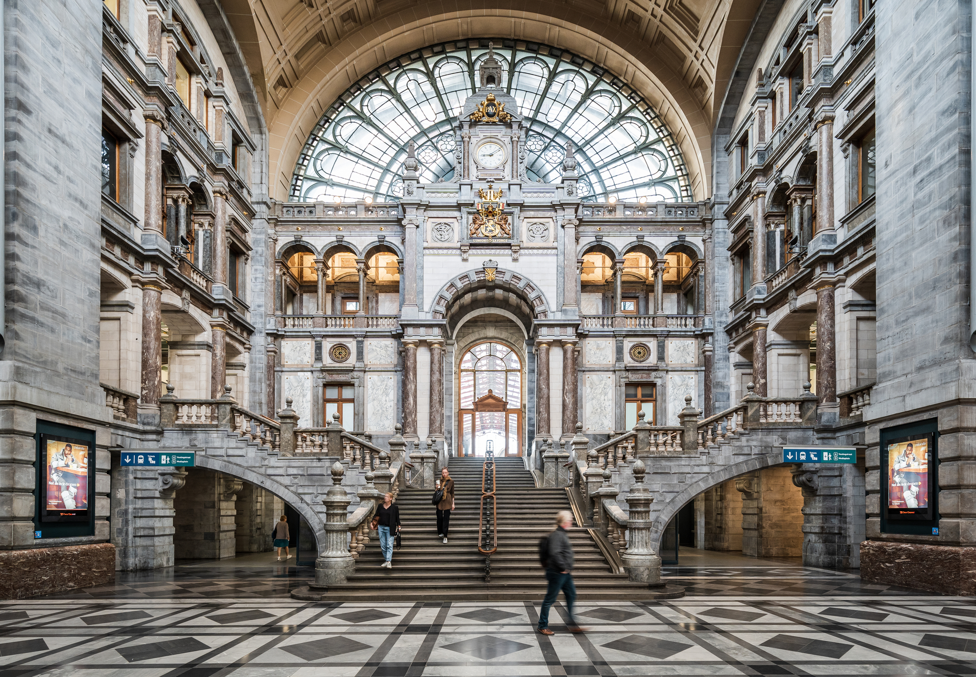 Centraal Station Antwerpen ©LUCID