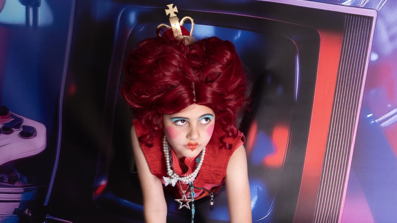 Alice in Wonderland van de Toneelmakerij en DOX